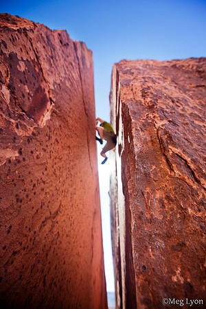 Plumbers Crack V5.9 - Craft Boulders, Nevada